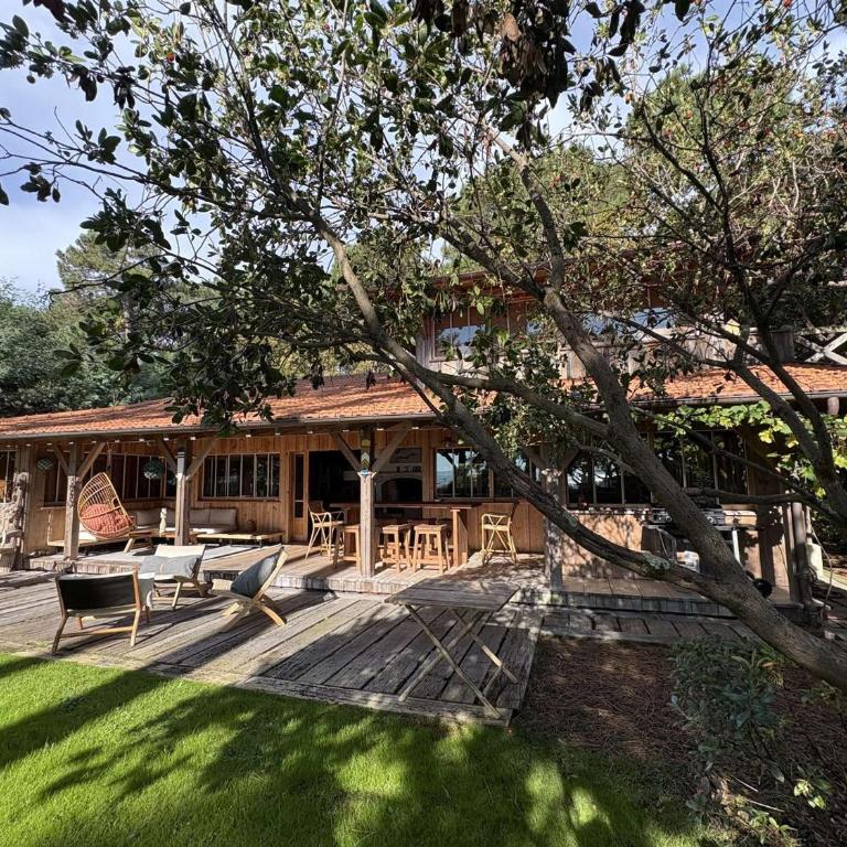 Villa avec piscine, animaux admis - 8 pers. - FR-1-736-76 - Maison de Vacances - 4