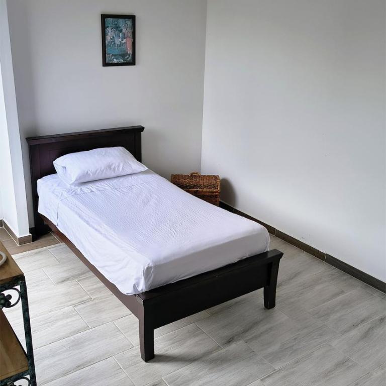 La Primavera de León - Four-Bedroom Vacation Home - 17