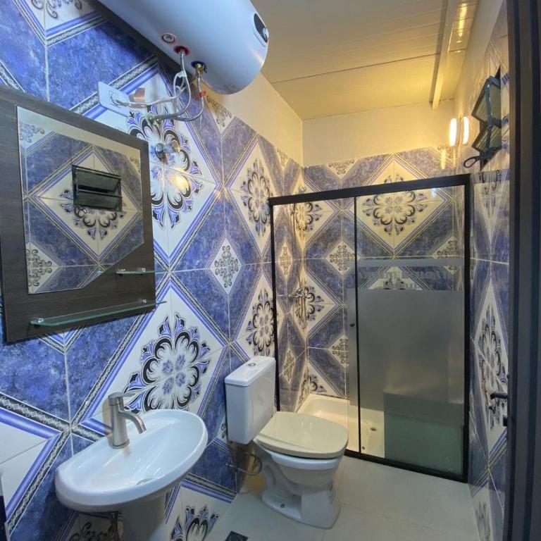 Monoambiente UNA e IPS con WiFi y Estacionamiento - One-Bedroom Apartment - 6