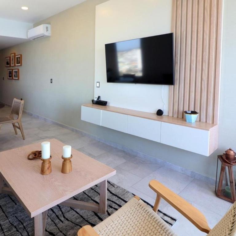 Beautiful and New Bahía Serena Condominium - Apartment with Sea View - 10