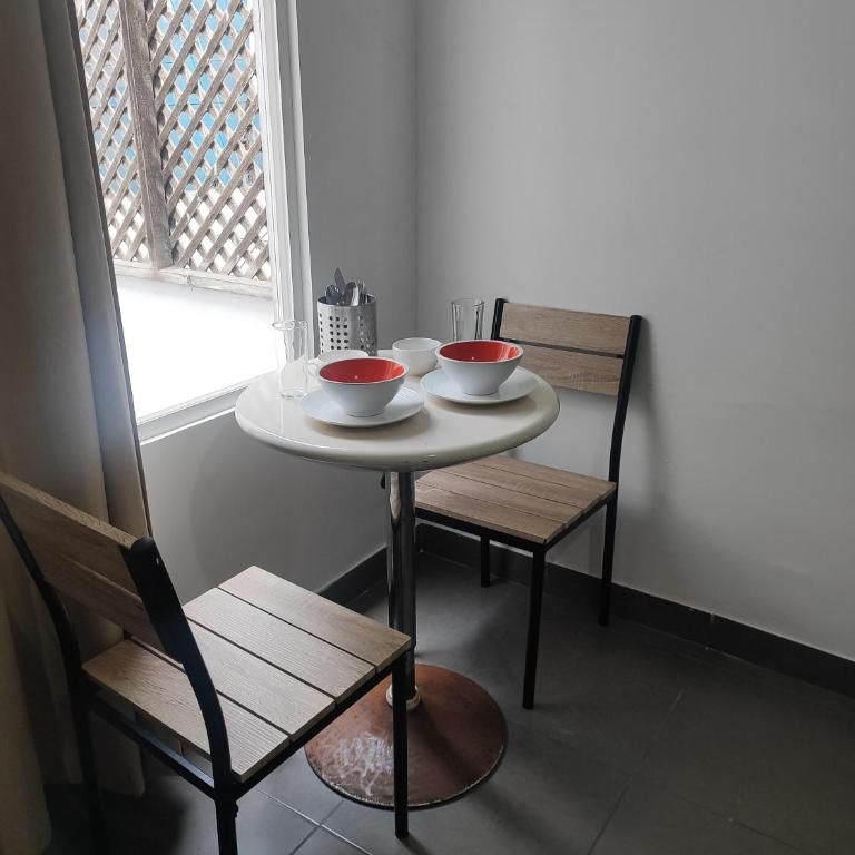 Acogedora habitación con baño privado cerca a Larcomar - One-Bedroom Apartment - 5