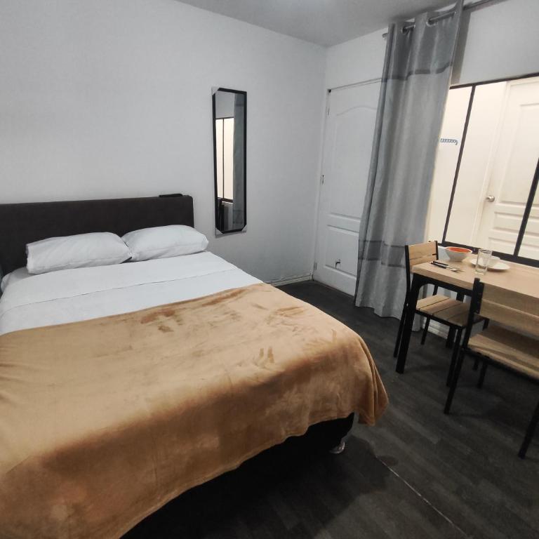 Cómoda habitación con baño privado cerca a Larcomar - One-Bedroom Apartment - 4