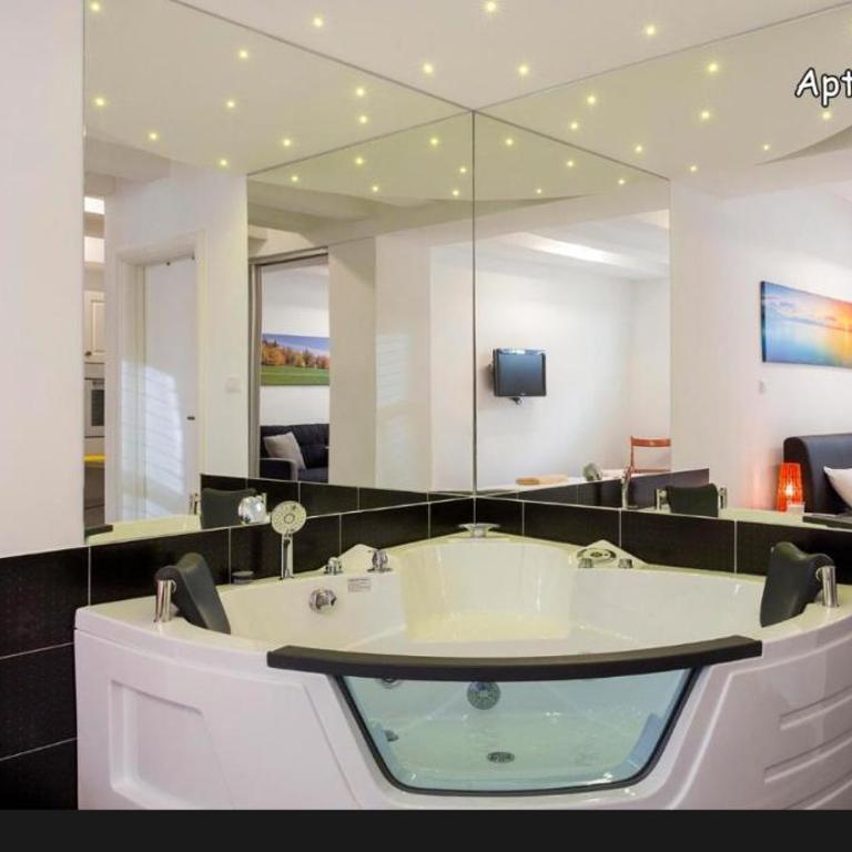 Belgrade Holliday - One-Bedroom Apartment - 1