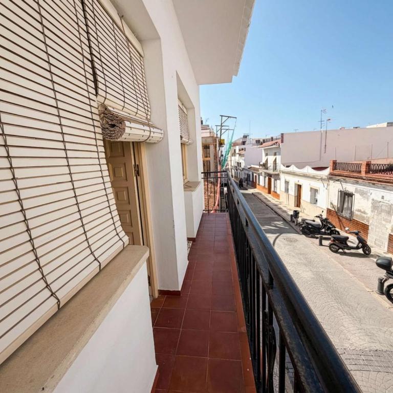 Casa Chica - Large Townhouse in Nerja Centro with Private Rooftop - Casa Vacacional de 3 dormitorios - 32