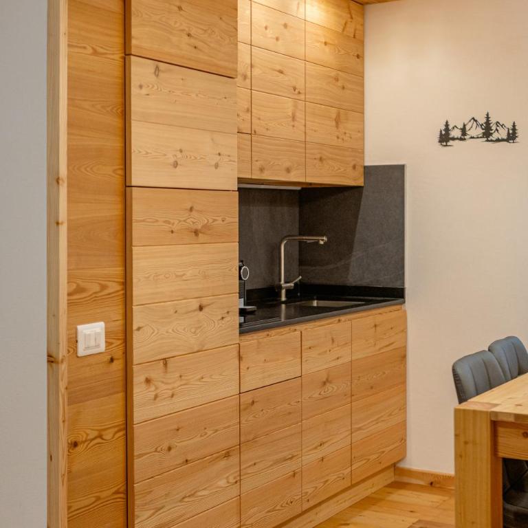 Appartamenti Dolomites Elements - Appartamento Superior con 2 Camere da Letto - 12