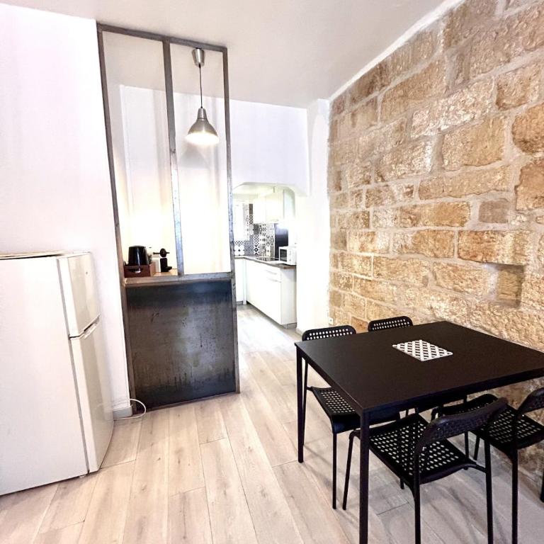 Coup de coeur T2 de charme Pierre apparente Centre - One-Bedroom Apartment - 9