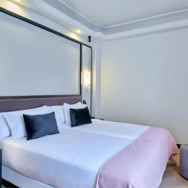 Boutique Hotel Luna Triunfo Granada - Family Room - 2