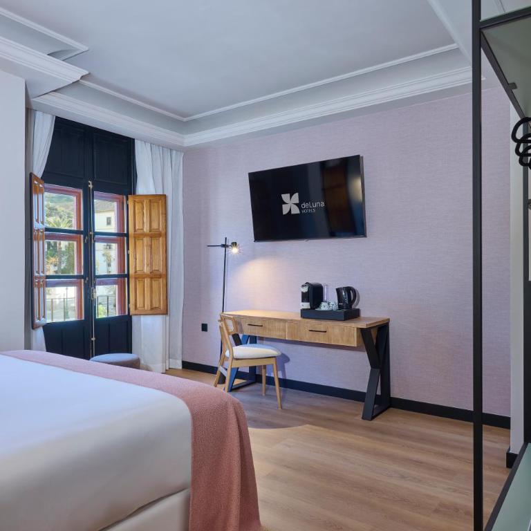 Boutique Hotel Luna Triunfo Granada - Deluxe Room Puerta Elvira - 8