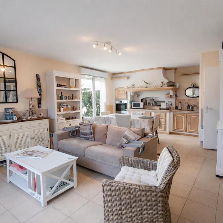 Superbe maison à deux pas de la plage - Maison 2 Chambres - 3