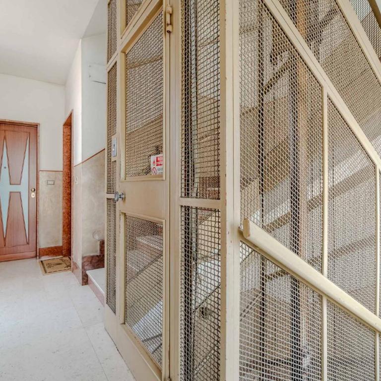 GuestHost - Cozy Flat near Bengasi Metro Station - One-Bedroom Apartment - 25