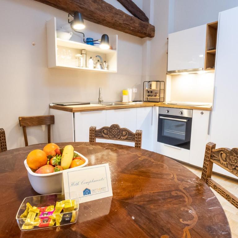 GetTheKey Mascarella Suite - One-Bedroom Apartment - 9