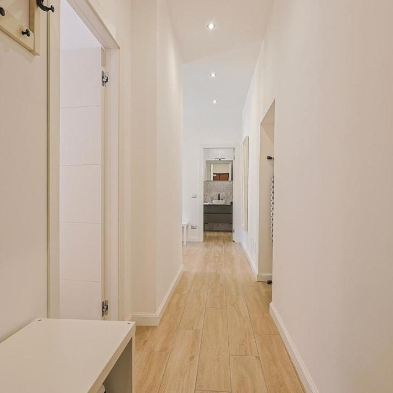 Tuscolana Costantino's Apartment by Rentbeat - Appartamento con 1 Camera da Letto - 16