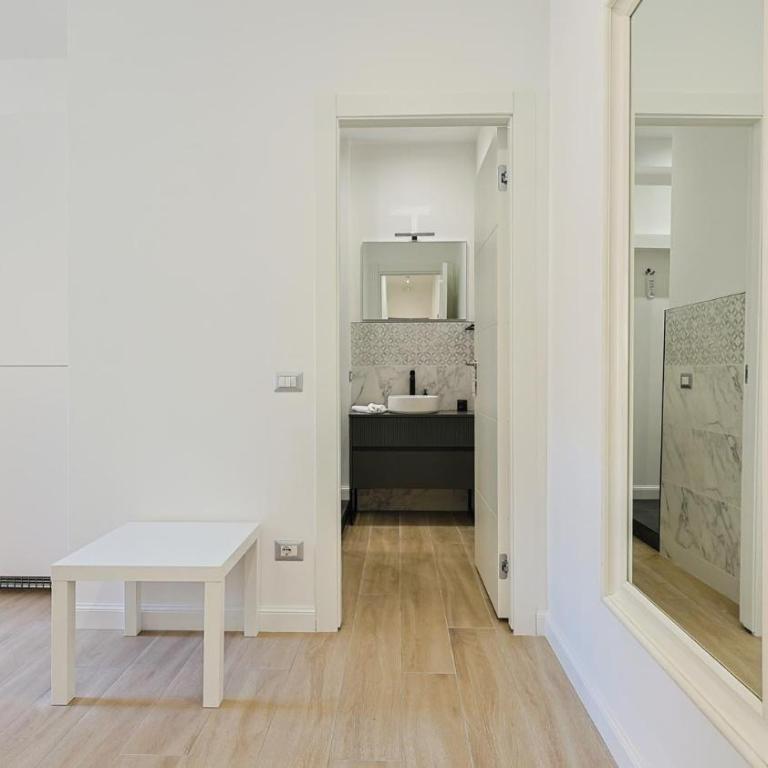 Tuscolana Costantino's Apartment by Rentbeat - Appartamento con 1 Camera da Letto - 13