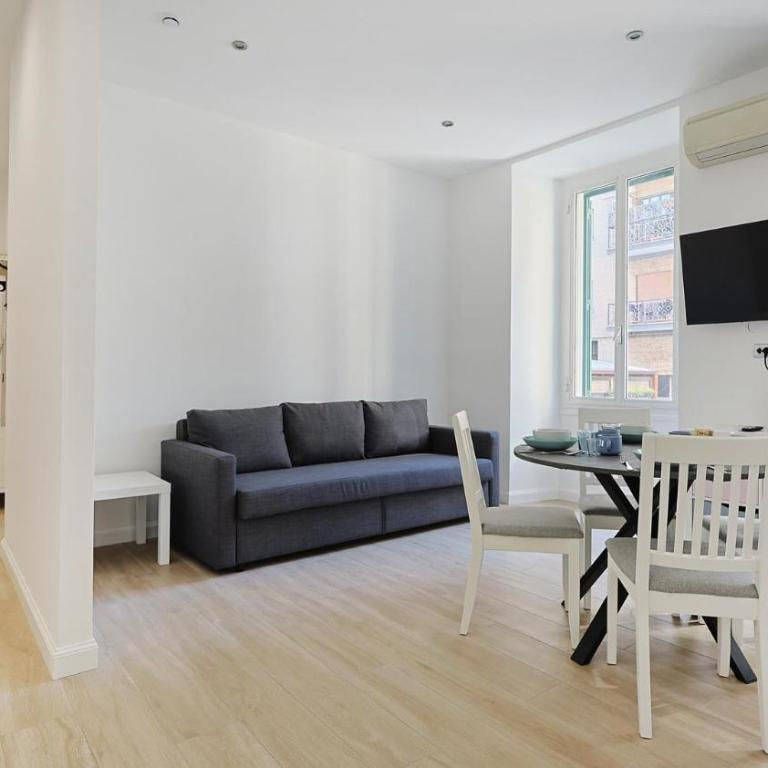 Tuscolana Costantino's Apartment by Rentbeat - Appartamento con 1 Camera da Letto - 1