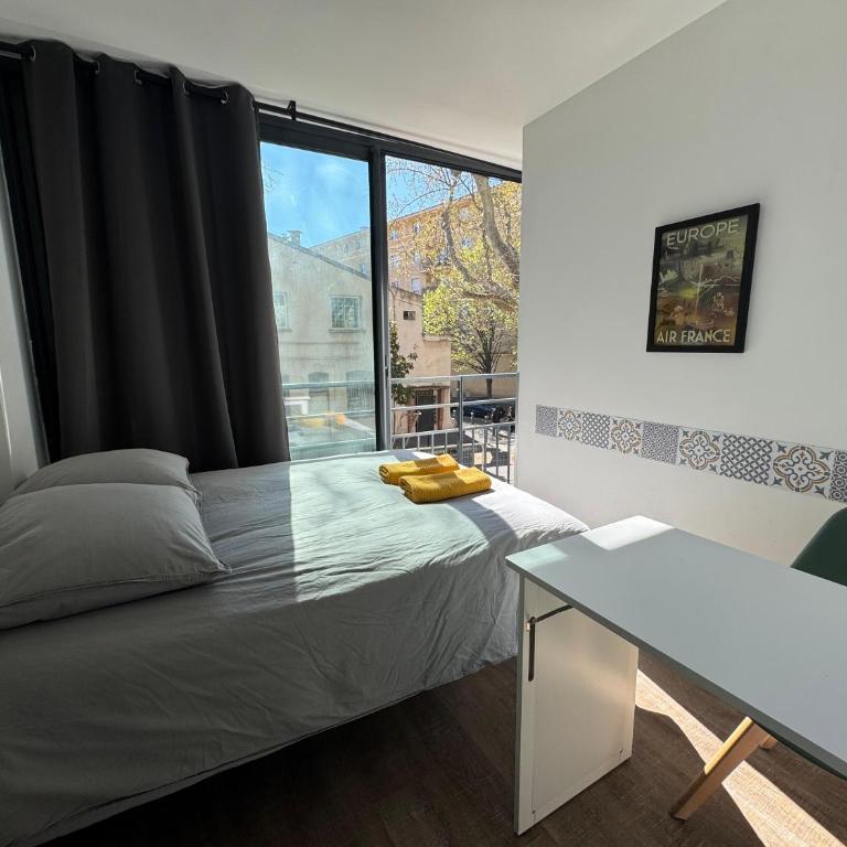 L'Amandier - Joli appartement T3 neuf centre ville à 2 pas de la Rotonde Mirabeau et des Allées Provençales - Apartment mit 2 Schlafzimmern - 15