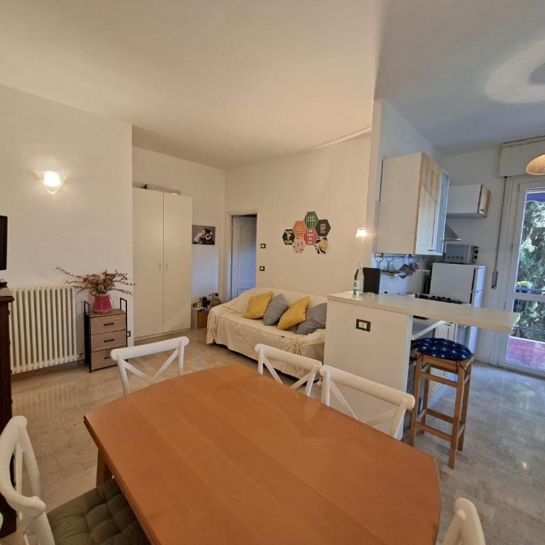 Casa al Sole - Appartamento con 2 Camere da Letto - 13