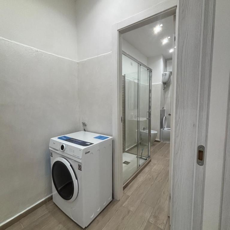 La Casa Del Sole Napoli - Appartamento con 2 Camere da Letto - 15