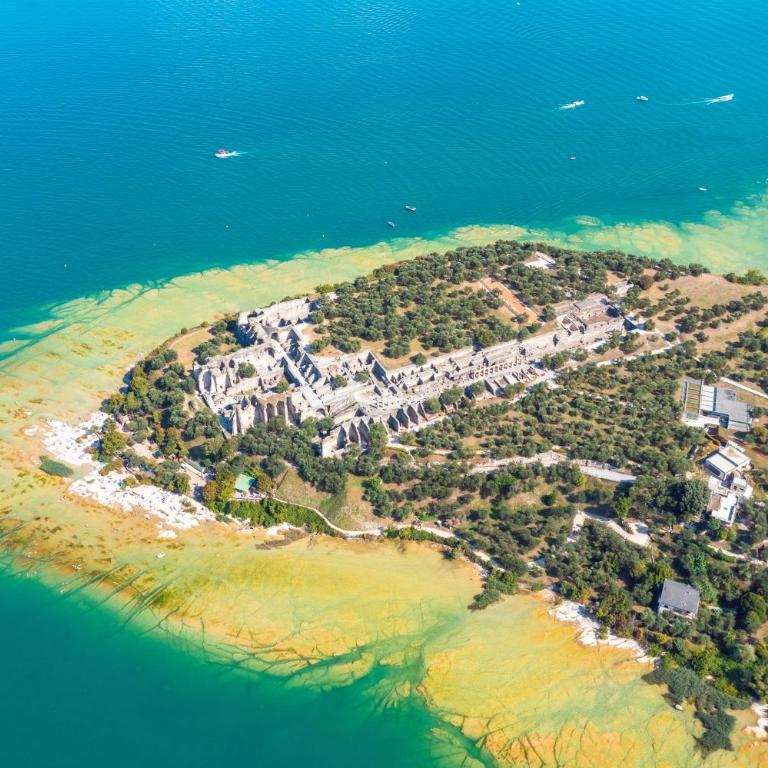 Syrmioncello - Castle Lounge - Apartment with Sauna and Spa - 50