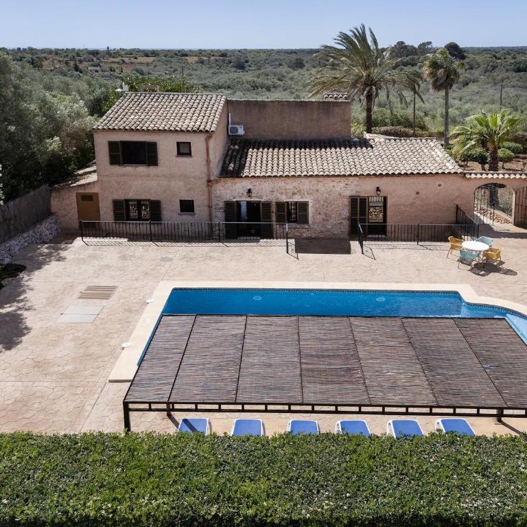 Can Pere Xine - piscina, BBQ, terraza y wifi - Chalet de 3 dormitorios - 10