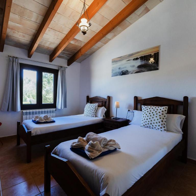 Can Pere Xine - piscina, BBQ, terraza y wifi - Chalet de 3 dormitorios - 20