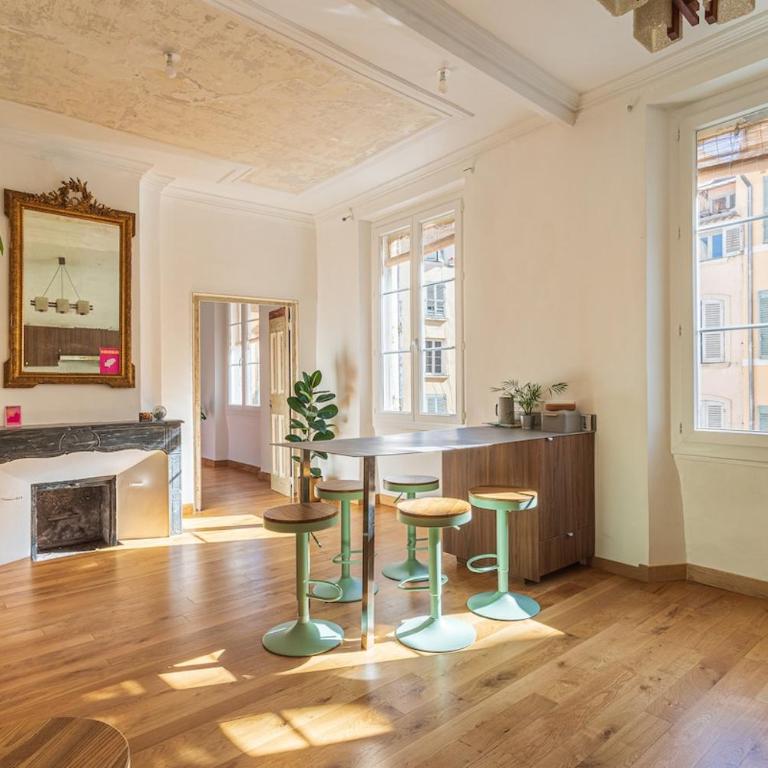 Joli appartement centre-ville proche port - Apartamento de 2 dormitorios - 10