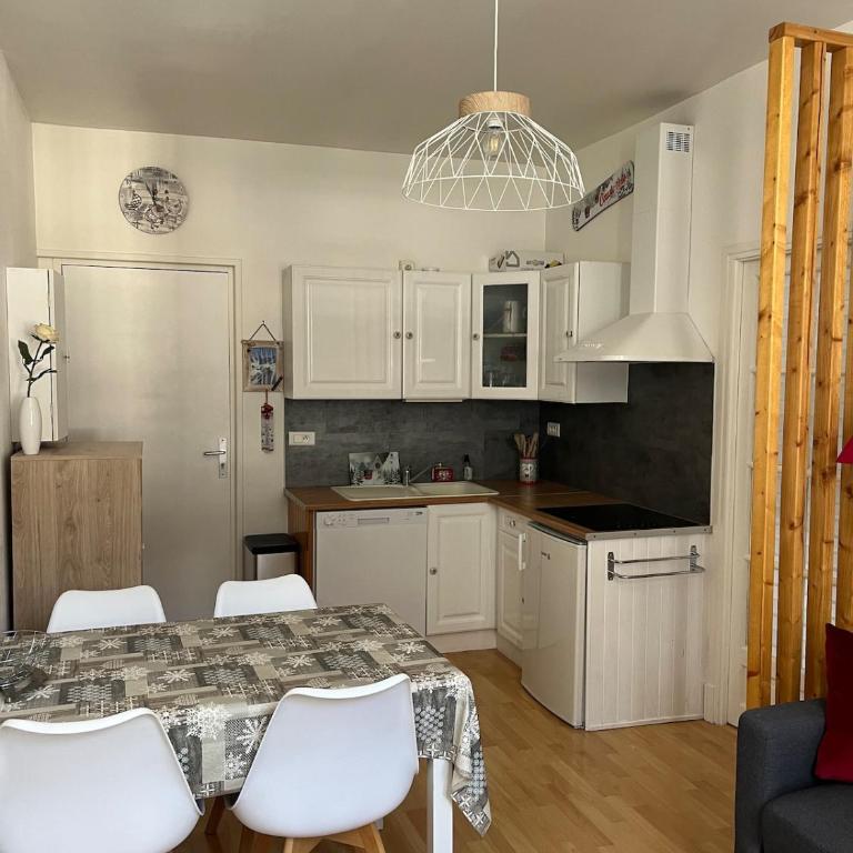 Appartement en plein centre ville - Apartment mit 1 Schlafzimmer - 3