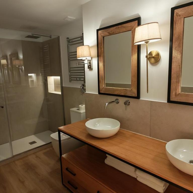 Apartahotel Quo Eraso - One-Bedroom Family Apartment - 9