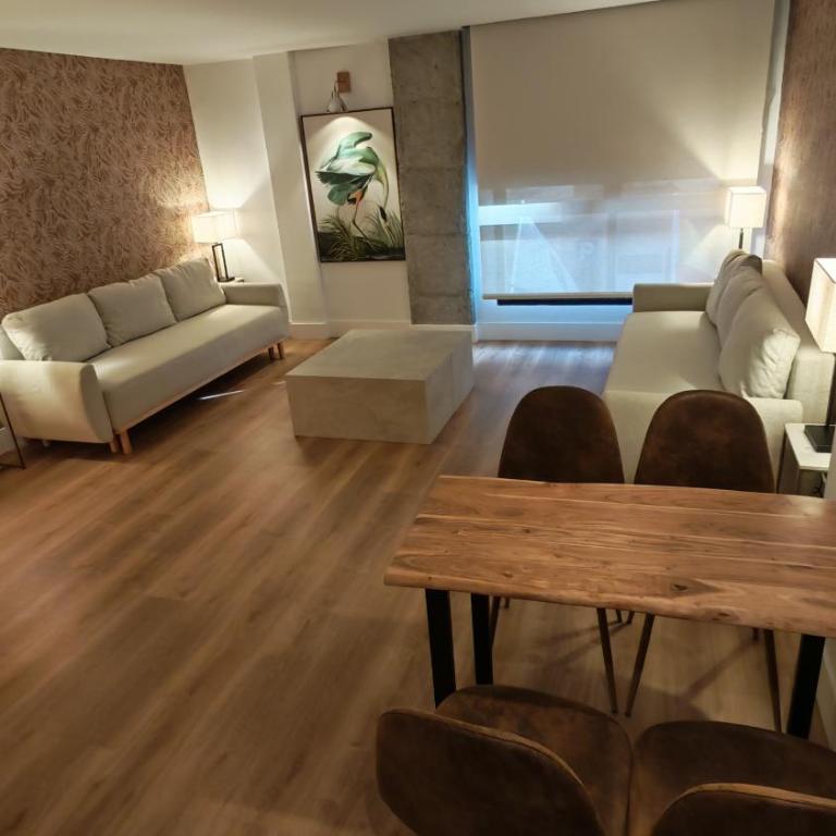 Apartahotel Quo Eraso - One-Bedroom Family Apartment - 12