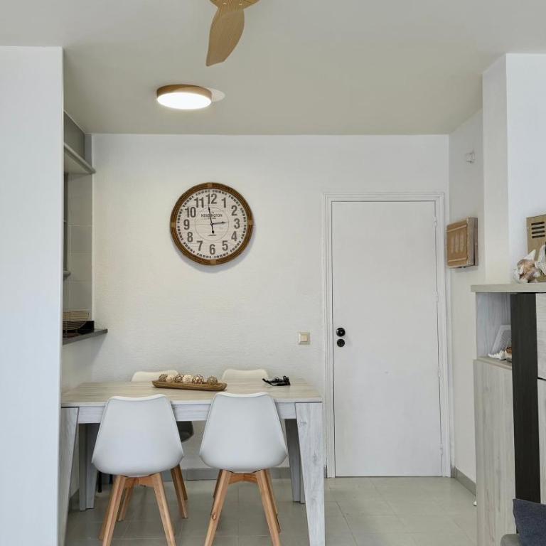 BLAUMAR B 36 - Apartamento con piscina - Two-Bedroom Apartment - 4