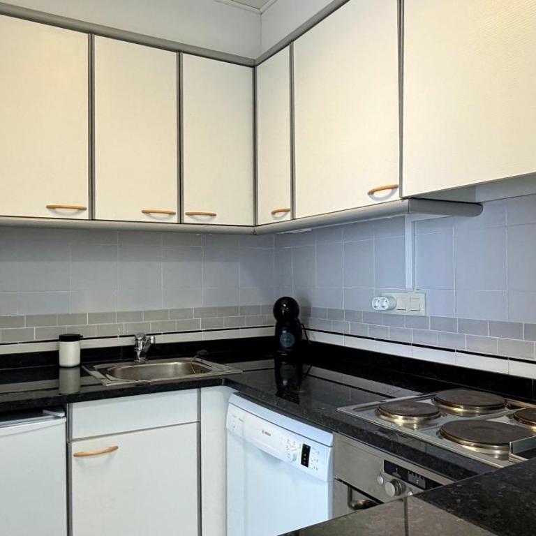 BLAUMAR B 36 - Apartamento con piscina - Two-Bedroom Apartment - 22