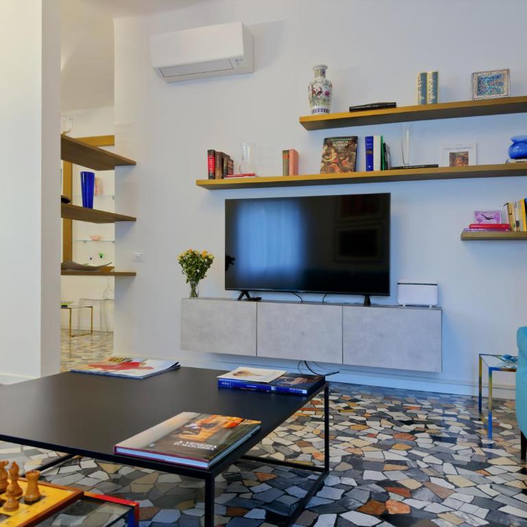 San Felice's Urban Elegance - Appartamento con 3 Camere da Letto - 23