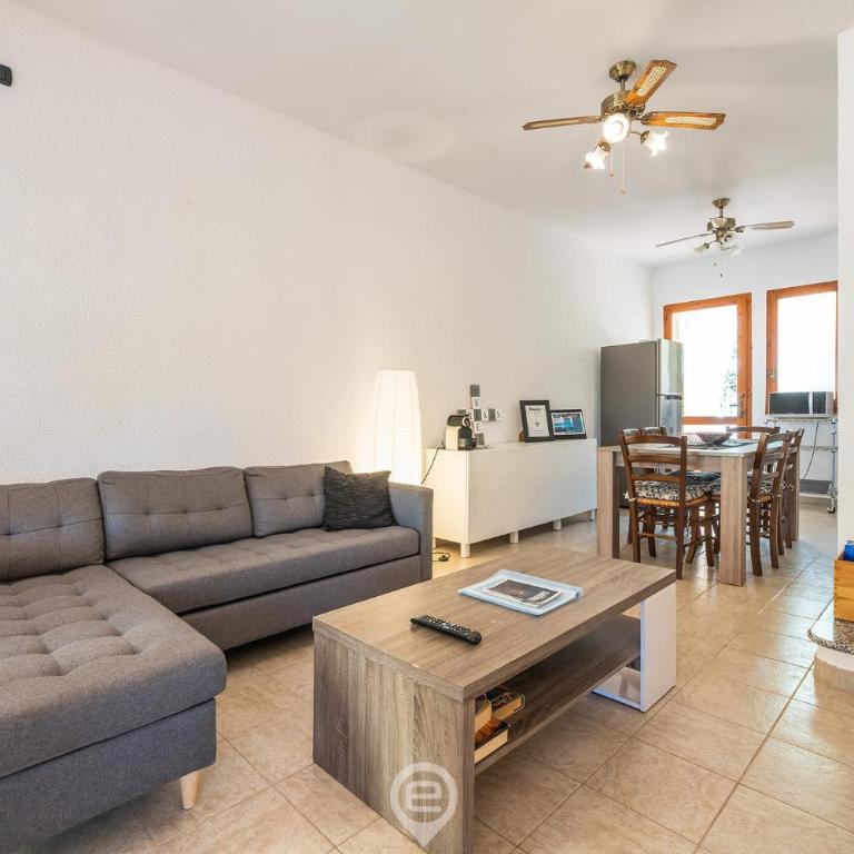 Estay - Stesi Holiday House - Parking - AirCon - WiFi - Casa con 2 Camere da Letto - 4