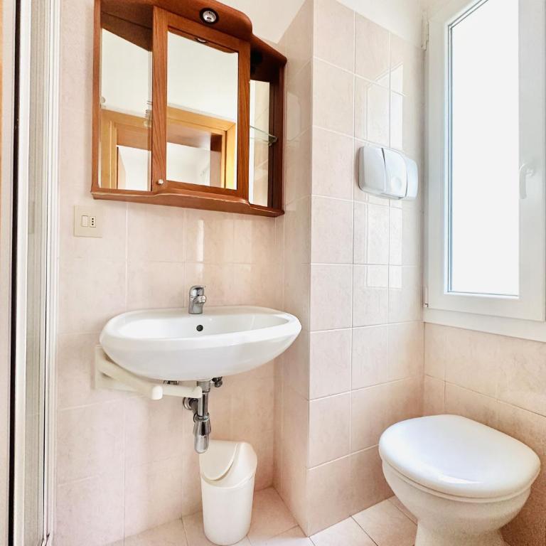 Euroresidence - Vicino al Mare e al Centro - Immobil Relax - Appartamento con 1 Camera da Letto - 2