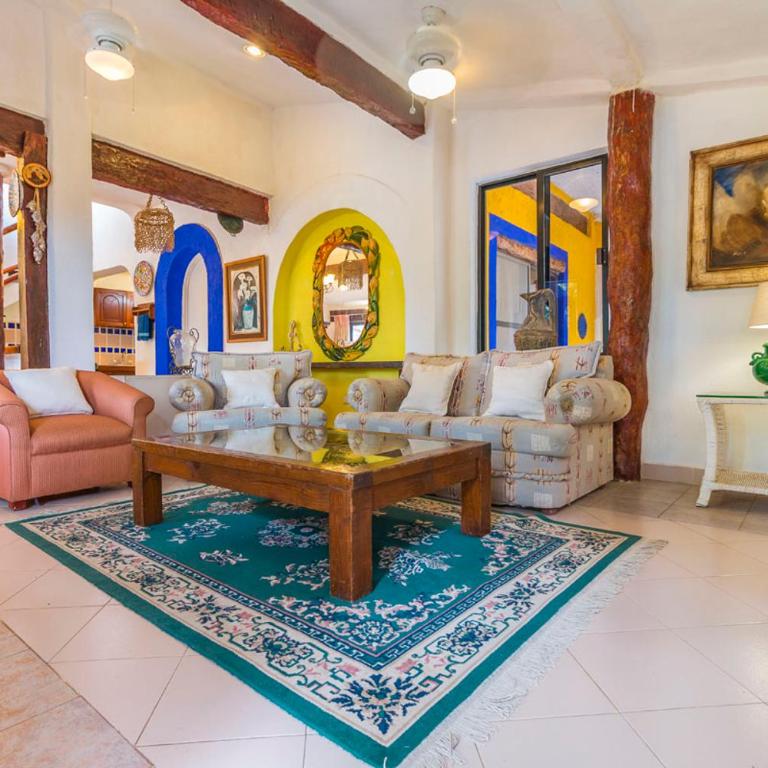Casa Bonita and villas - Six-Bedroom House - 22
