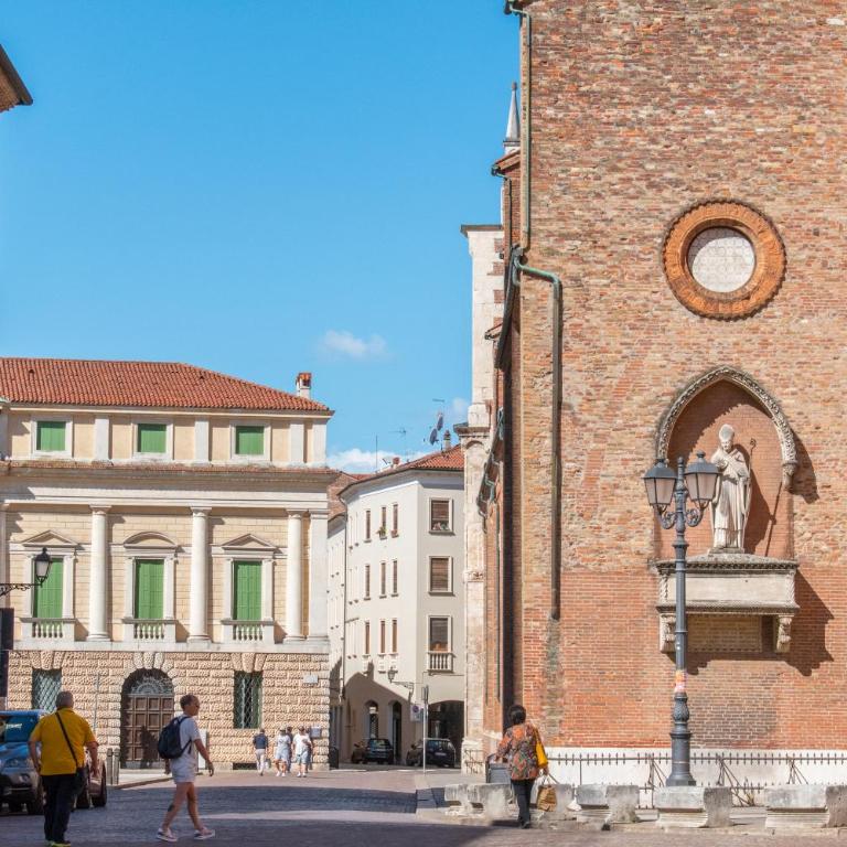 Luxury Home Basilica - Appartamento con 2 Camere da Letto - 53