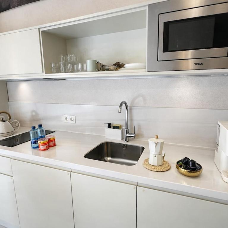 Apartamento con patio privado en Triana Diseño & Ubicación Top - Apartamento de 1 dormitorio - 23