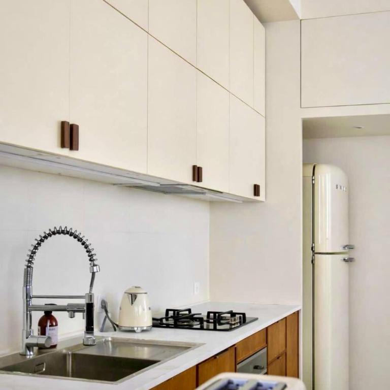 A bright Parisian loft in the heart of the 17th arrondissement - Appartement - 11