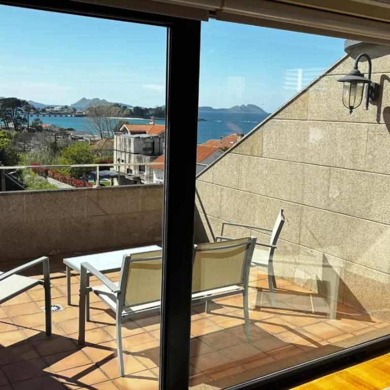 Villa Sirenita en la playa con piscina y vistas al mar - Villa - 68