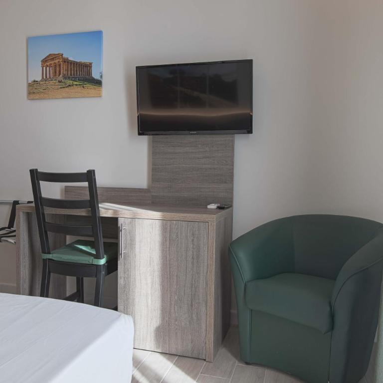B&B Sikelia Suite - Camera Matrimoniale Deluxe con Balcone e Vista Mare - 2