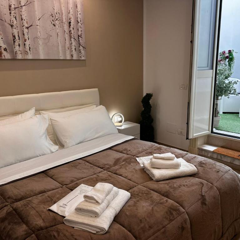 Centrale Suites - Double Room with Patio - 1