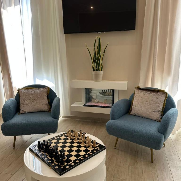 Centrale Suites - Deluxe Suite with Spa Bath - 7