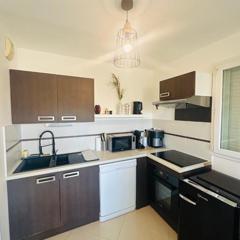 Appartement à la mer , parking privé couvert - Apartment mit 2 Schlafzimmern - 7