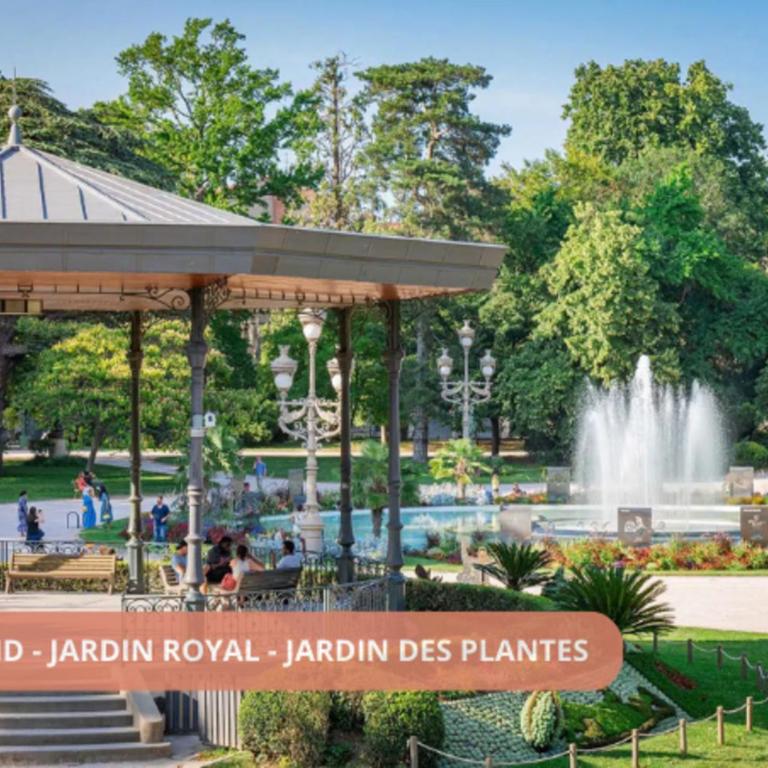 Appart climatisé Canal du Midi - Toulouse - Parking Privé - 10 min jardin des plantes - One-Bedroom Apartment - 22