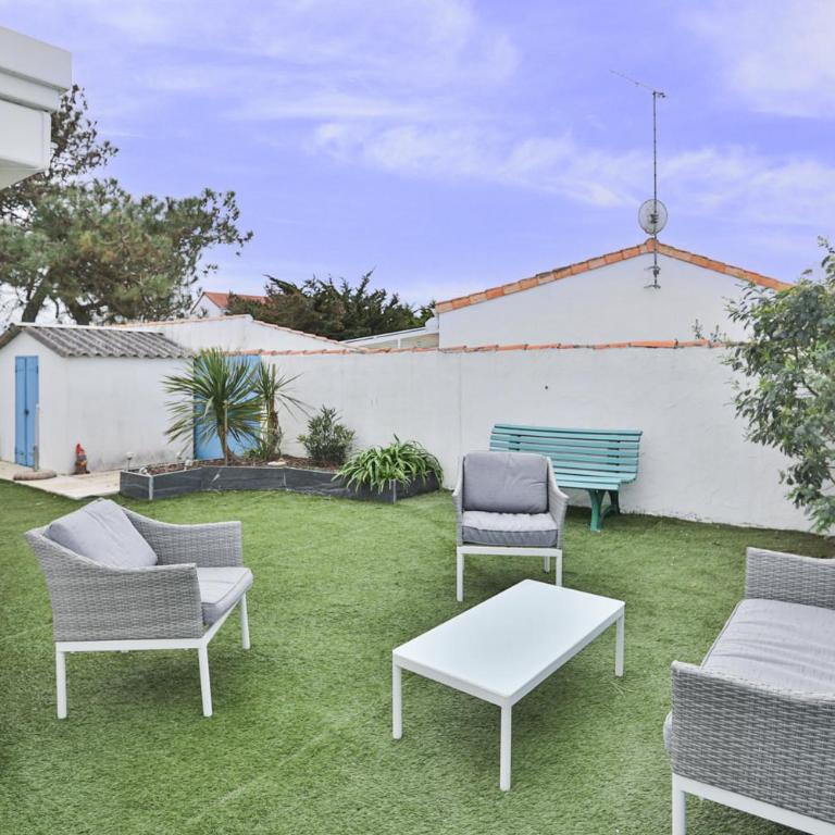 Baleiniers - Maison proche mer 6 pers - Jardin & garage - Three-Bedroom House - 2