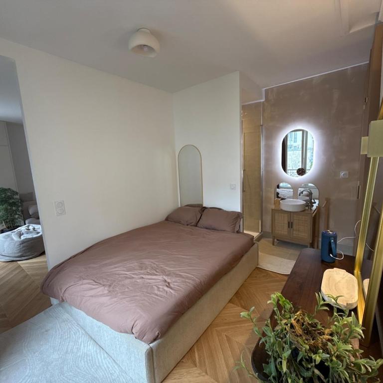 Appartement de charme au pied du Sacre Cœur - Apartamento de 1 dormitorio - 11