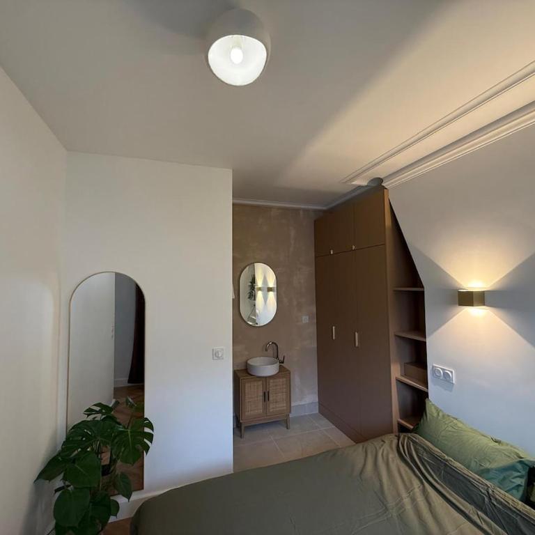 Appartement de charme au pied du Sacre Cœur - Apartamento de 1 dormitorio - 15