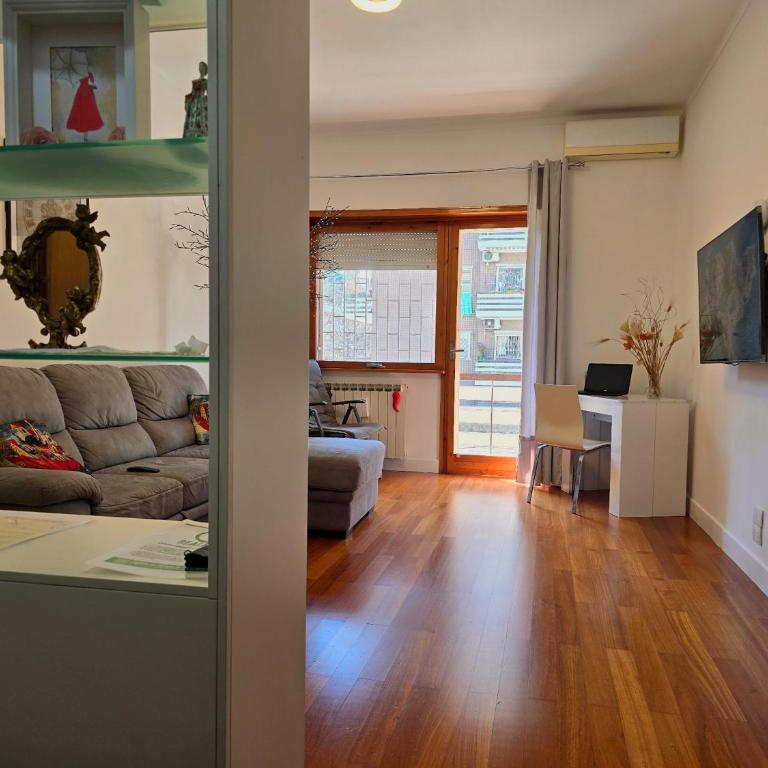 Appartamento Luminoso Roma EUR WiFi Veloce Metro Vicina - Apartment mit 1 Schlafzimmer - 3