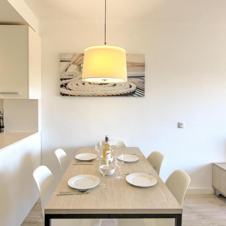 Star 210 Sistach Rentals - Two-Bedroom Apartment - 14