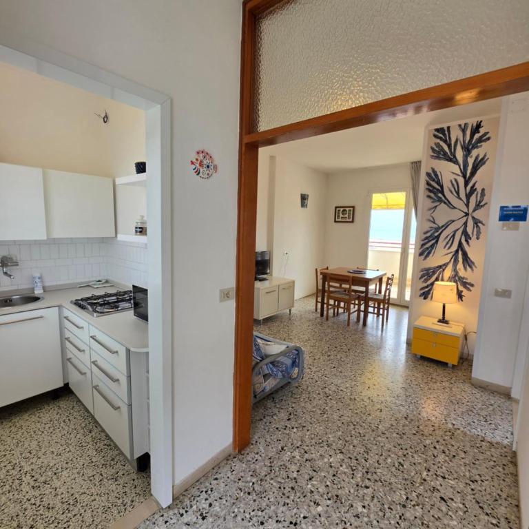 Villa Nave Trilocale con Terrazza Frontemare - Agenzia Cocal - Appartamento con Vista Mare - 7