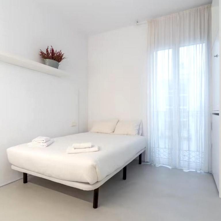 Gran terraza en el ático - Three-Bedroom Premium Apartment - 5